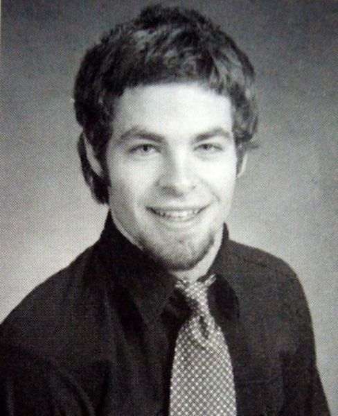 Photos Of Famous Celebrities From Their Younger Days (93 pics)