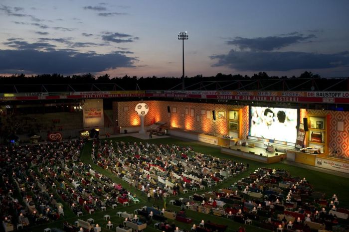 Alten Foersterei Stadium Turned Into A Movie Theater (6 pics)