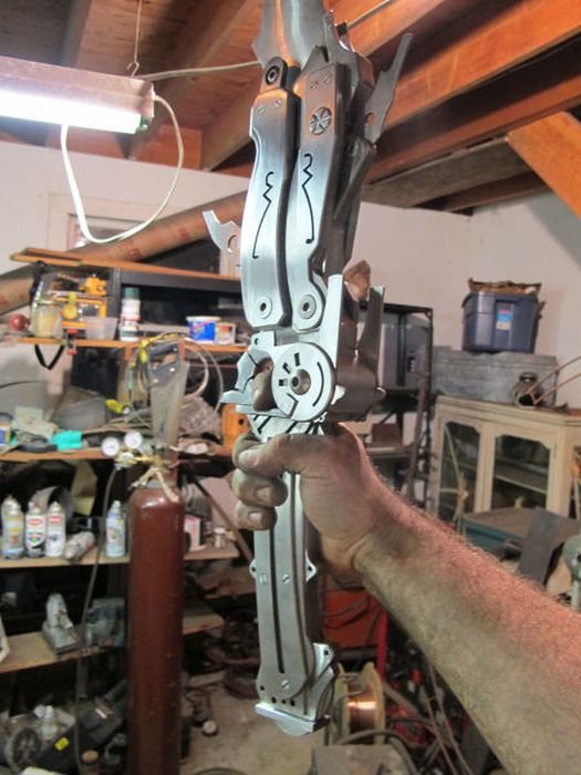swords saber blazefire epic makes guy craftsman creative alloutdoor izismile sword