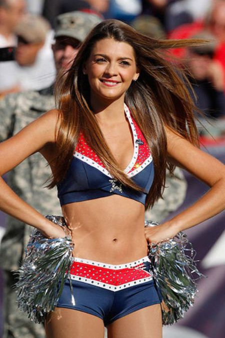 Hot Daughters Of Famous Sports Players (14 pics)