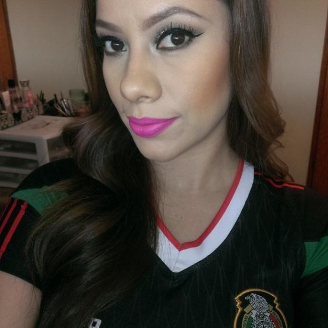 Soccer Girls Are Sexy (63 pics)