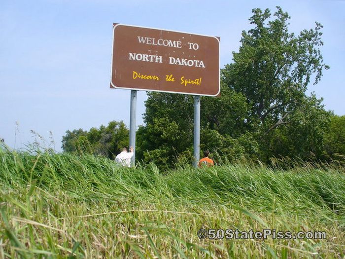 These Guys Pissed In All 50 States (50 pics)