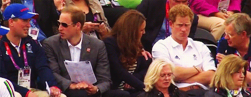 Being The Third Wheel Is Awkward (37 pics)