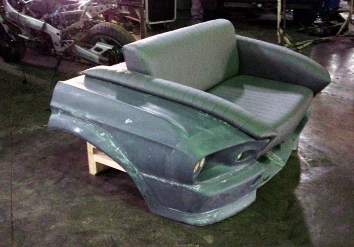 Man Turns Ford Mustang Into A Couch (24 pics)