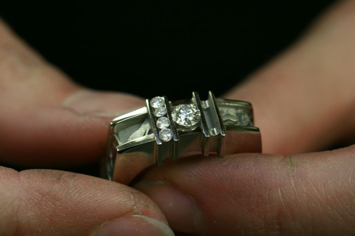 This Homemade Wedding Ring Is Ballin' (28 pics)