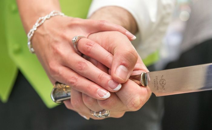 This Homemade Wedding Ring Is Ballin' (28 pics)