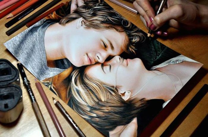 These Colored Pencil Portraits Look Real (22 pics)
