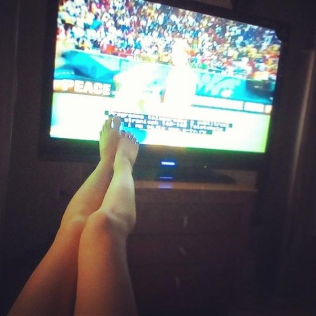 The Beautiful Legs Of Ladies Watching The World Cup (23 pics)