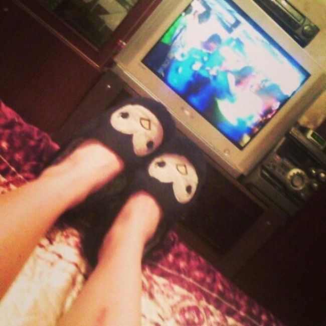 The Beautiful Legs Of Ladies Watching The World Cup (23 pics)