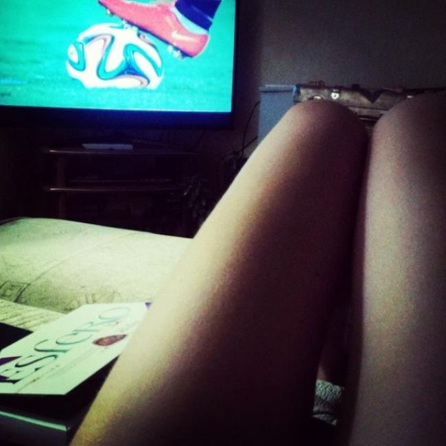 The Beautiful Legs Of Ladies Watching The World Cup (23 pics)