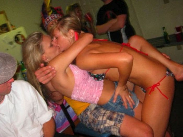 These Girls Have Definitely Gone Wild (45 pics)