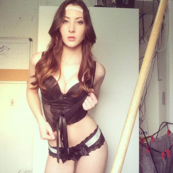 You Will Fall In Love With These Lingerie Ladies (43 pics)