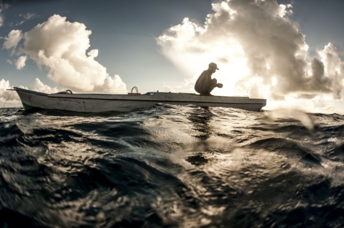 A Life On The Sea (43 pics)