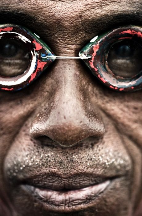 A Life On The Sea (43 pics)