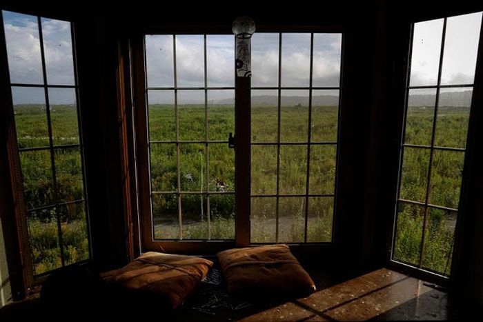 Creepy Ghost Towns In Japan (24 pics)