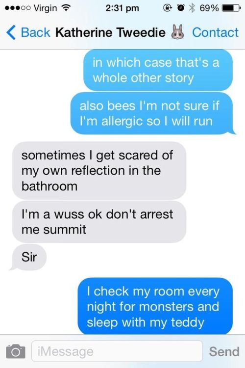 What To Do When Someone Watches You Text (9 pics)