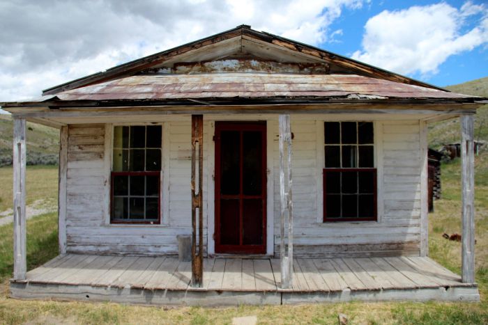 Bannack Montana Is A Ghost Town (24 pics)