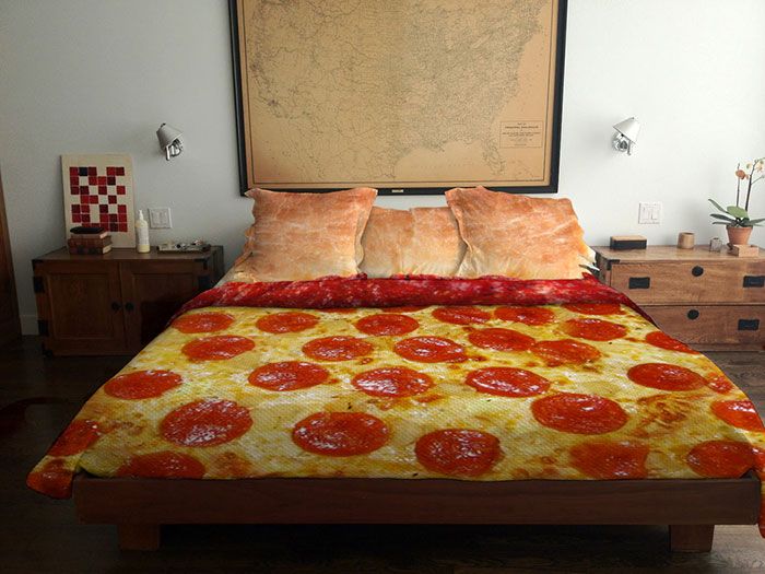 The Coolest Bed Covers Ever (23 pics)