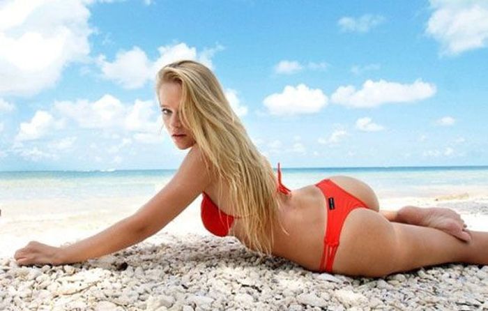 Bikini Beach Bodies Are The Best (44 pics)