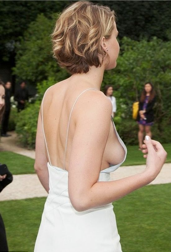 Jennifer Lawrence Is Looking Good In Paris (6 pics + video)