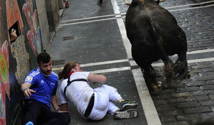 Spain's Annual Street Festival Is A Lot Of Fun (57 pics)