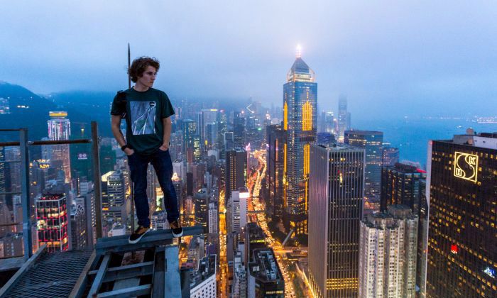 Amazing Views From The Roofs Of Hong Kong (48 pics)