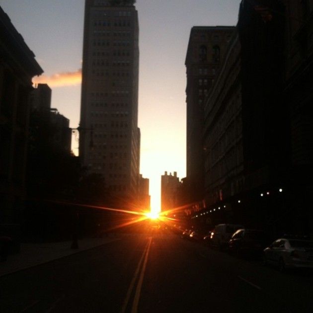 Beautiful Shots Of The Sun From Manhattan (19 pics)