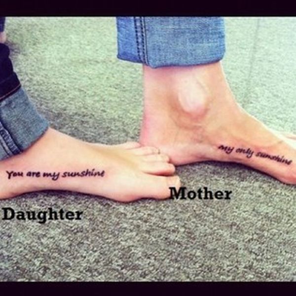 40 Beautifully Touching Mother/Daughter Tattoos (40 pics)