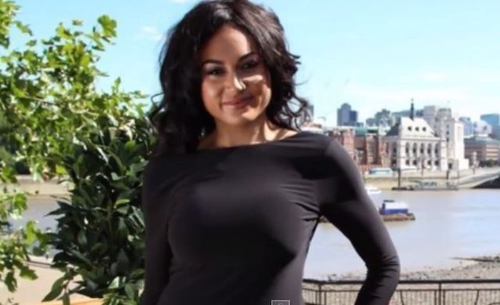 She Spent A Fortune To Look Like Kim Kardashian (17 pics)
