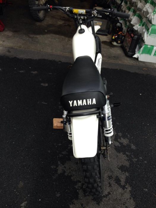 1980s Yamaha Dirtbike Gets A Modern Look (41 pics)