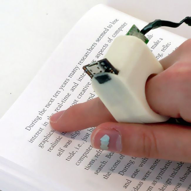 Amazing Invention Helps Blind People Read (9 pics)