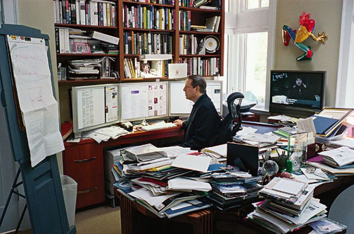 Workspaces Where Geniuses Get The Job Done (42 pics) Workspaces Where Geniuses Get The Job Done (42 pics)