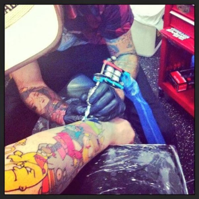 This Is The Biggest Homer Simpson Fan On The Planet (7 pics)