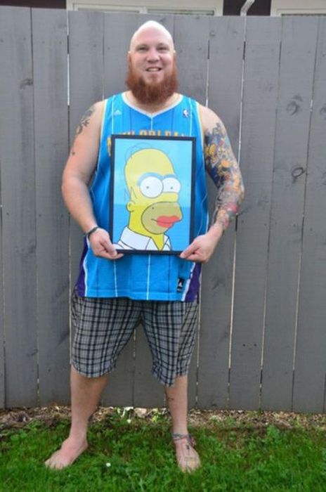 This Is The Biggest Homer Simpson Fan On The Planet (7 pics)