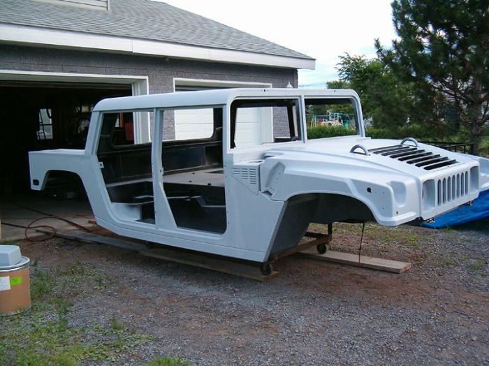 Ford F-150 Converted Into A Hummer H1 (23 pics)