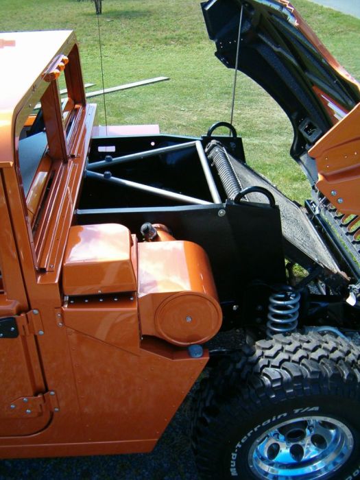 Ford F-150 Converted Into A Hummer H1 (23 pics)