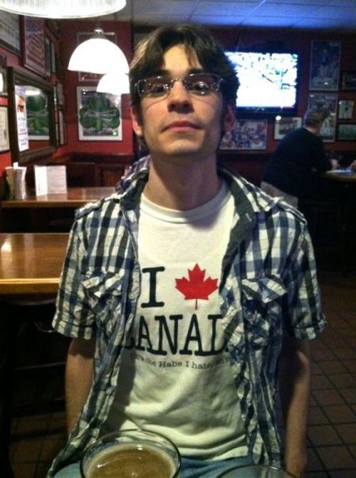 Wear Your Canada Shirt With Pride (11 pics)