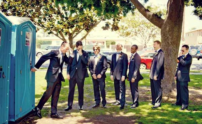 Groomsmen Photos With A Twist (21 pics)