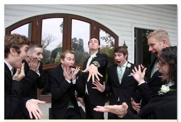 Groomsmen Photos With A Twist (21 pics)