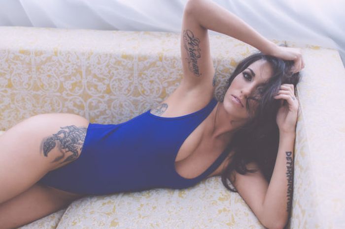 Girls And Tattoos Go Good Together (46 pics)