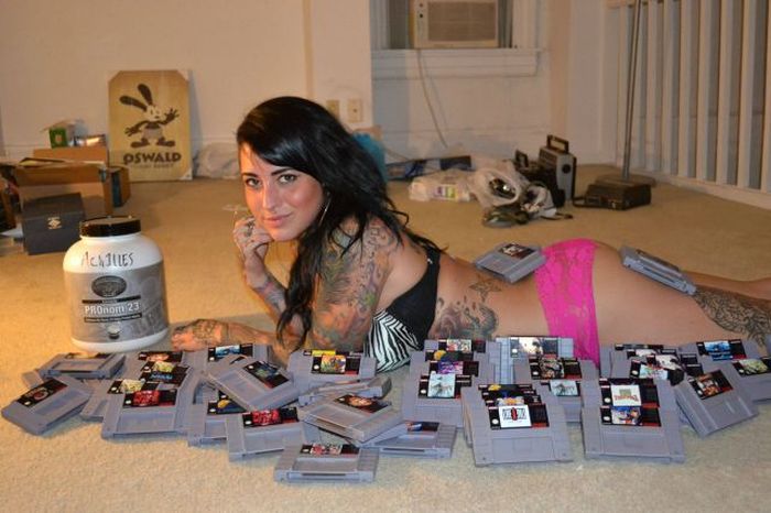 Girls And Tattoos Go Good Together (46 pics)