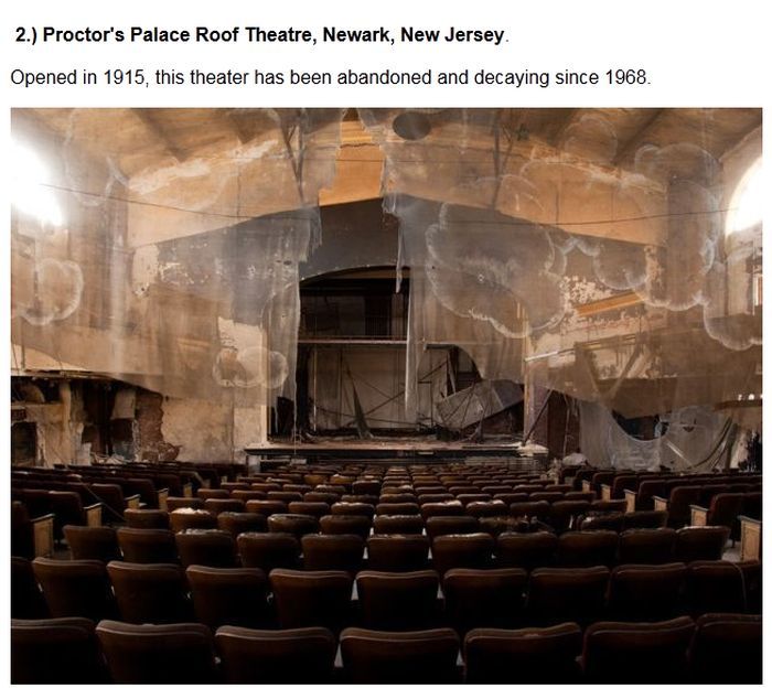 Abandoned Movie Theaters That Have To Be Haunted (19 pics)