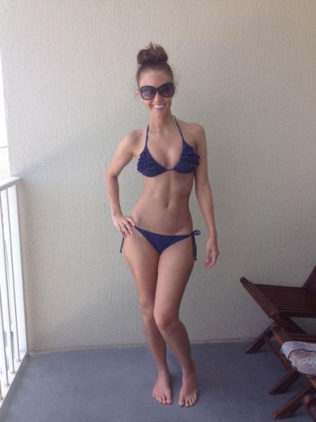 Girls In Bikinis Are So Hard To Resist (55 pics)