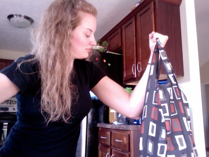 Easy Exercises You Can Do At Home (16 pics) Easy Exercises You Can Do At Home (16 pics)