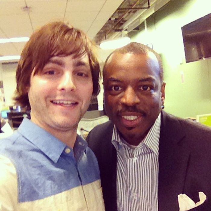 Celebrities That Actually Appreciate Their Fans (22 pics) Celebrities That Actually Appreciate Their Fans (22 pics)