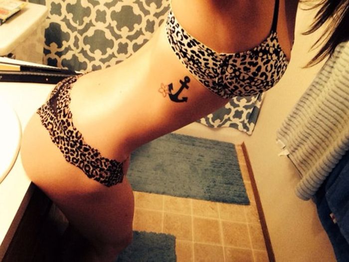 Hot Girls That Make Your Body Temperature Rise (42 pics)