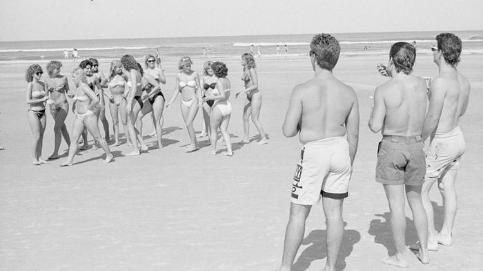 What Spring Break Looked Like In The 80s (54 pics)