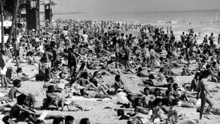 What Spring Break Looked Like In The 80s (54 pics)