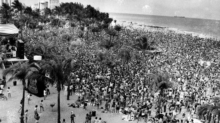 What Spring Break Looked Like In The 80s (54 pics)