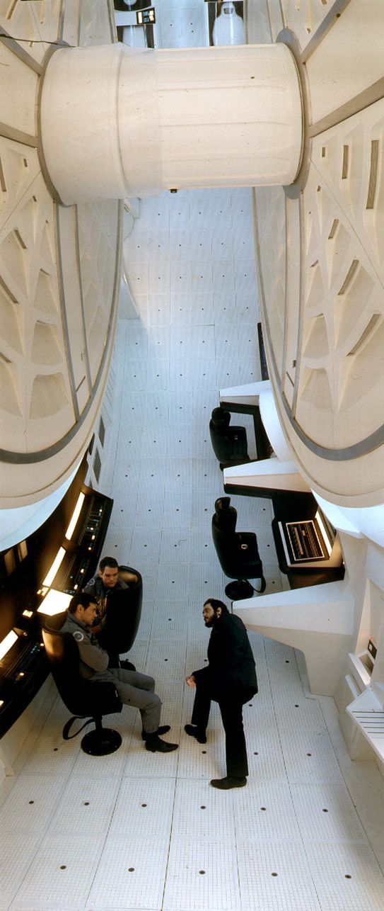 Behind The Scenes Pictures From Iconic Movies (36 pics)